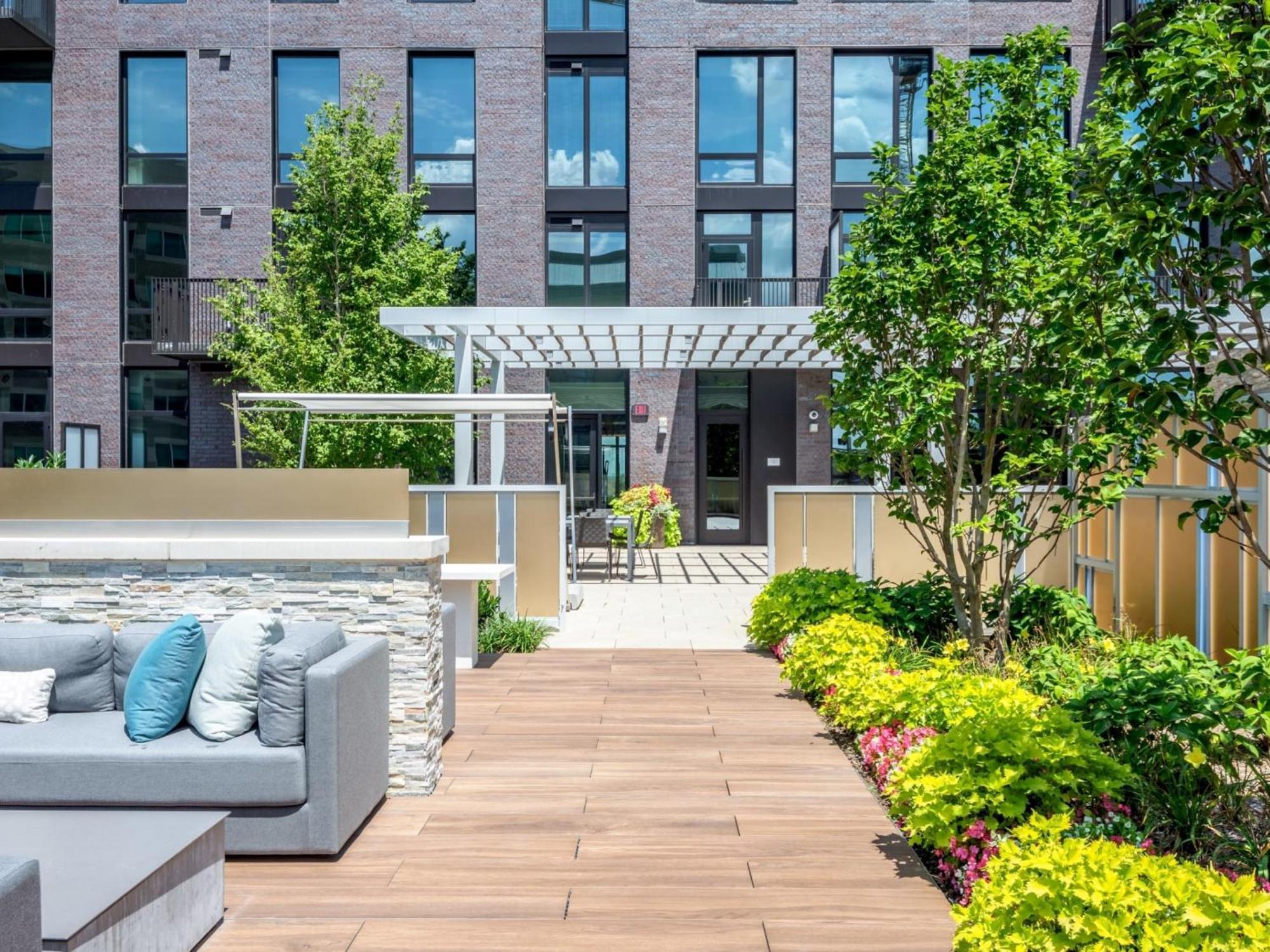 Global Luxury Suites At Reston Town Center Eksteriør bilde